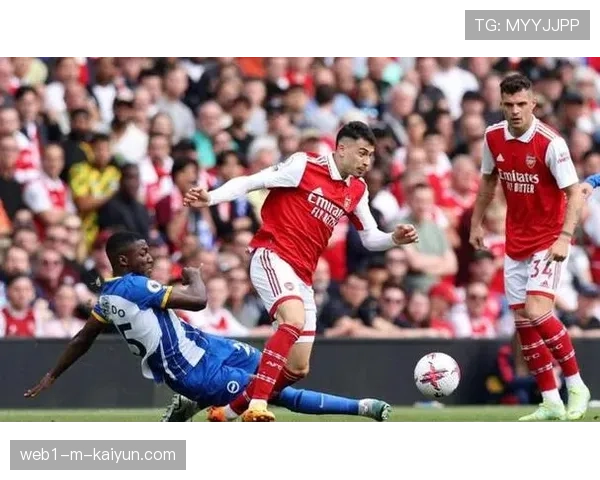 埃弗顿加纳93次成功抢断位列第二，中场防守硬度支撑保级之路